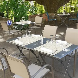 Logis La Vieille Hotel
