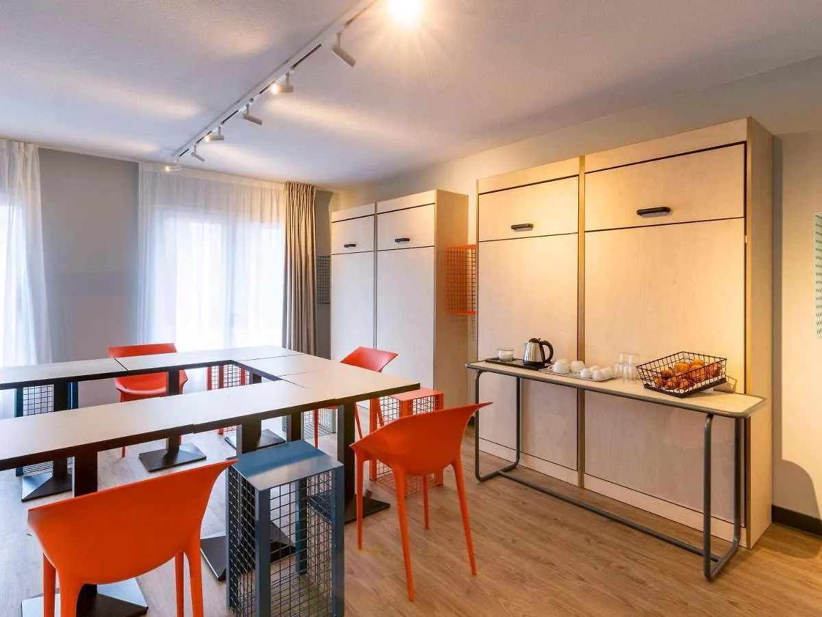 Hotel Ibis Budget Millau Viaduc